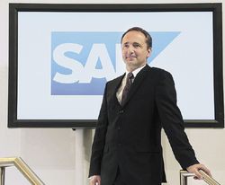 ДЖИМ ХАГЕМАНН СНАБЕ: «Нам нужно было переработать всю базовую платформу. Только после этого можно приступать к массовым продажам» Источник: SAP