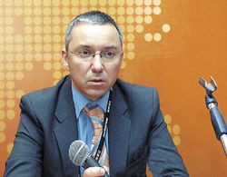 ПО РАСЧЕТАМ Григория Баранова, формирование традиционной системы двухуровневой дистрибуции обеспечит Raise­com максимальный охват территорий и вертикальных рынков