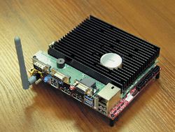 ПЛАТА-НОСИТЕЛЬ «КЕНА» может применяться как самостоятельный продукт, а также в качестве инструментальной платформы для разработки