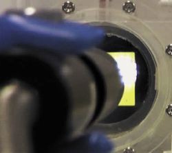 В СИСТЕМЕ PANASONIC применяются металлнитридные полупроводники, широко используемые в светодиодах для преобразования света в электроэнергию, а также металлический катализатор 