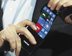 Samsung Electronics прототип гибкого экрана для смартфонов
