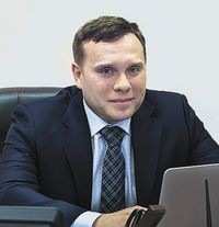 Роман Ивакин