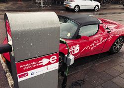 Взлом компьютеров станций зарядки электромобилей