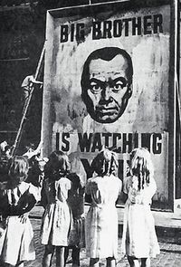 Мир под PRISMой