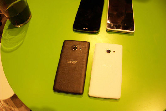 Mobile World Congress 2015: Бег на месте