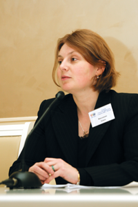 Елена Максимова