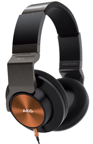 Звучание в деталях: Наушники AKG K545