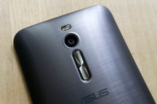 Смартфон ASUS Zenfone 2: Платформа созрела