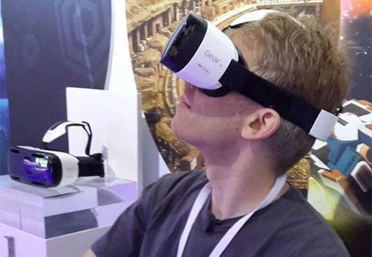 Samsung GearVR для Note 4: Отличное средство для демонстрации возможностей виртуальной реальности