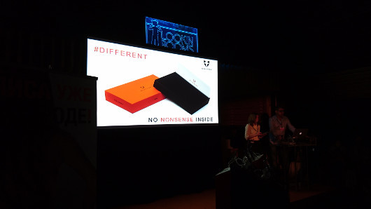 Обзор смартфона Sony Xperia Z5: Почти хорошо, почти молодцы