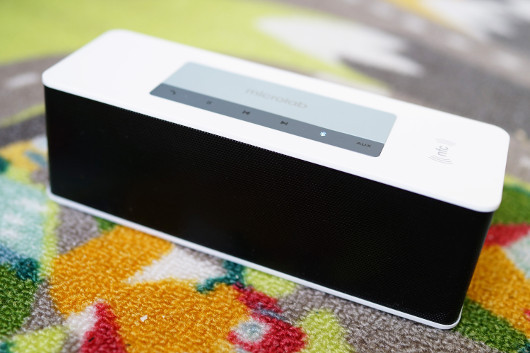 Колонка Microlab MD215: Компактное звучание