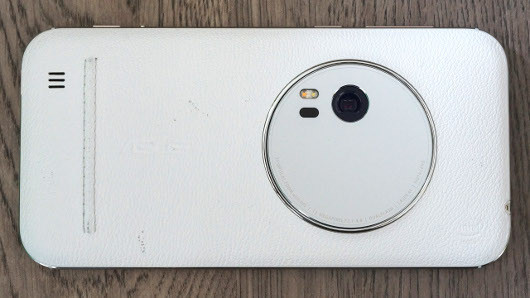 Обзор смартфона ASUS ZenFone Zoom: Снимайте немедленно