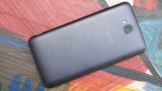 Honor 4C Pro: Честный китайский бюджетник