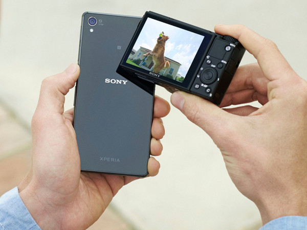 Беспроводные технологии в цифровых камерах: Фото в Сеть