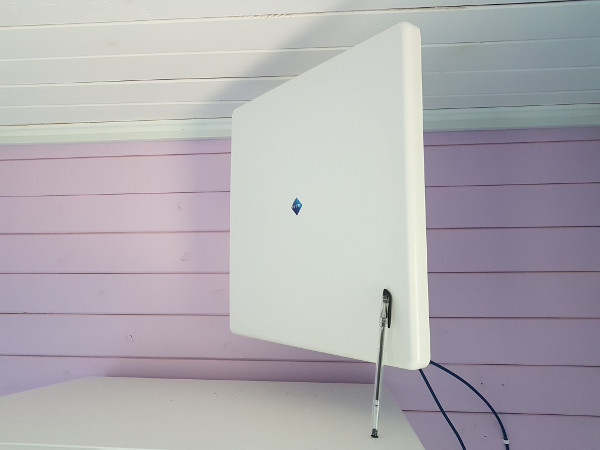 Как провести интернет на дачу: Личный опыт борьбы с цифровой изоляцией