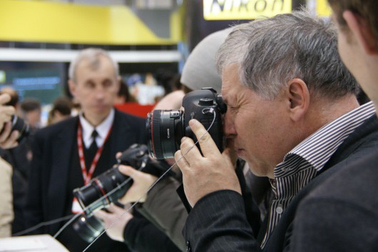 Посмотреть и пообщаться