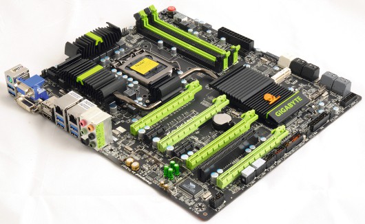 Системная плата Giagbyte G1.Sniper 3