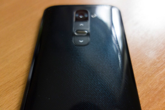 LG G2: снаружи и внутри нового корейского флагмана