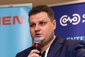 Владимир Анисимов