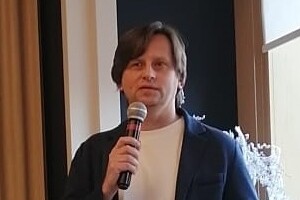 Дмитрий Ткачев