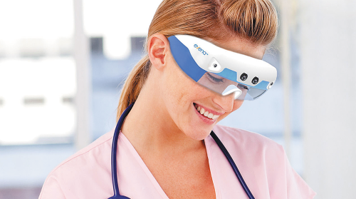 «Очки-рентген» помогают найти вену для инъекции