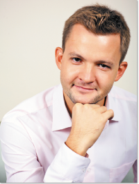 Вирус под микроскопом