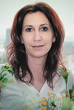 «Принцесса Осé» — спасительница учебников