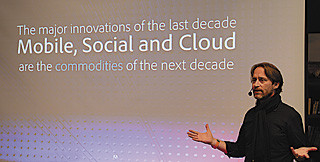 Счастливый пропагандист