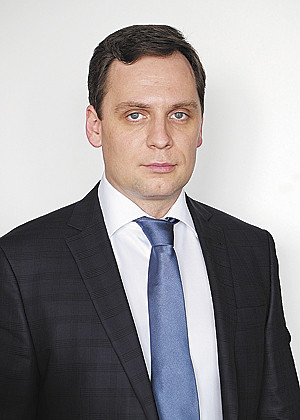 Особенности  формной математики