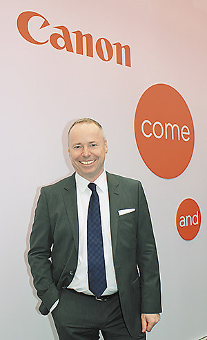 Струйный прорыв на территорию офсета