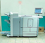 Монохромный трудяга