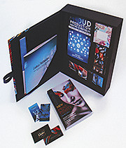 Как обезьяна тащит собаку. И себя...