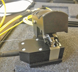 Прощайте, данные. Для считывания данных из волокна достаточно подключить к нему недорогое устройство.