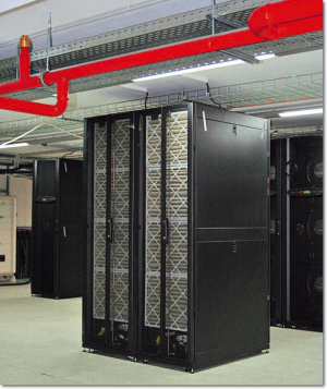 Рисунок 2. Внутрирядный кондиционер в ЦОД «Волочаевская-2» компании «Крок».