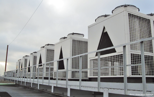 Рис. 4. Водоохлаждающие машины (чиллеры) в инженерной инфраструктуре ЦОДа