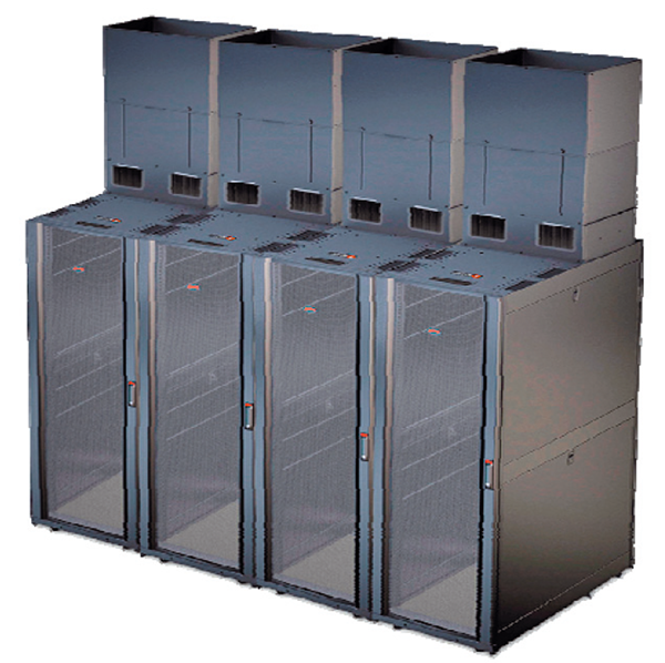 Рис. 3. Пример применения индивидуальных стоечных воздуховодов отработанного воздуха (Schneider Electric Vertical Exhaust Duct)