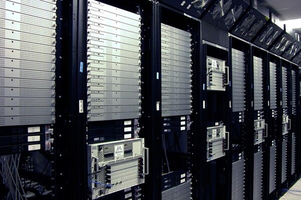 Apple вернется в серверный бизнес — возможно