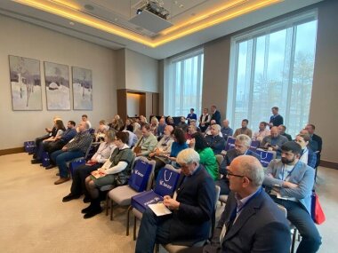 В меню «Технологического завтрака» попали только расходные материалы