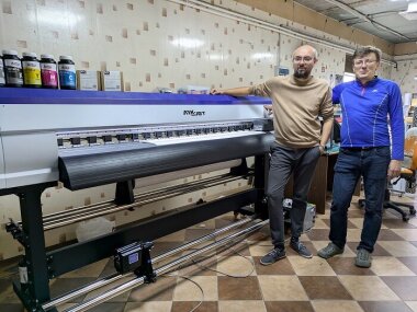 «КОВЧЕГ» установила УФ-принтер ARK-JET UV 1802 в воронежской РПК «Стиль-Н»
