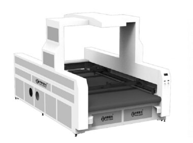 В линейке лазерных планшетных режущих плоттеров Colors представлено две модели