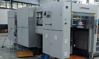 Высекальный пресс Sterling S-Cut 106C установлен в типографии «Гамма-М»