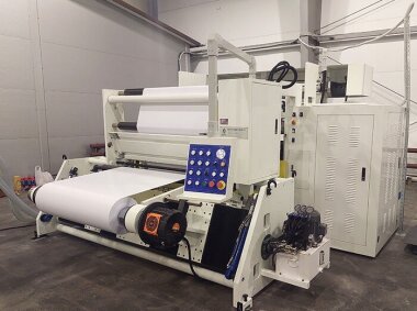 Бобинорезальная машина Makwell установлена в «Комусе»