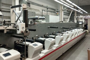 Флексографская машина Gidue N5 установлена в типографии «КиМа флекс» в Минске