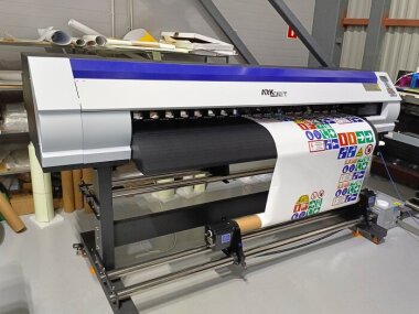 «КОВЧЕГ» установила ARK-JET UV 1802 на производстве средств безопасности в Вологде