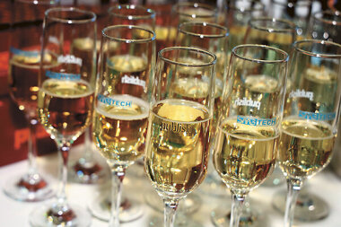 Что с деньгами в упаковке?