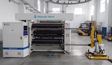 Машина для продольной резки и перемотки рулонов Makwell установлена в челябинской ПК «Альянс»