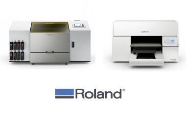 Roland DG выпустила два планшетных УФ-принтера  