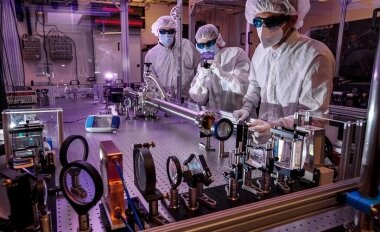 Зеленоградский нанотехцентр адаптировал литографические лазеры для UV-DTF печати