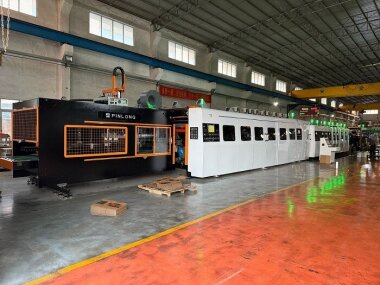 На производстве «Кондровской бумажной компании» идет монтаж автоматической линии Pinlong для изготовления гофротары