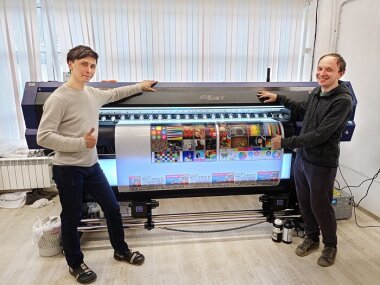 «Смарт-Т» запустила ARK JET UV 1803 в дальневосточной типографии «Африка»